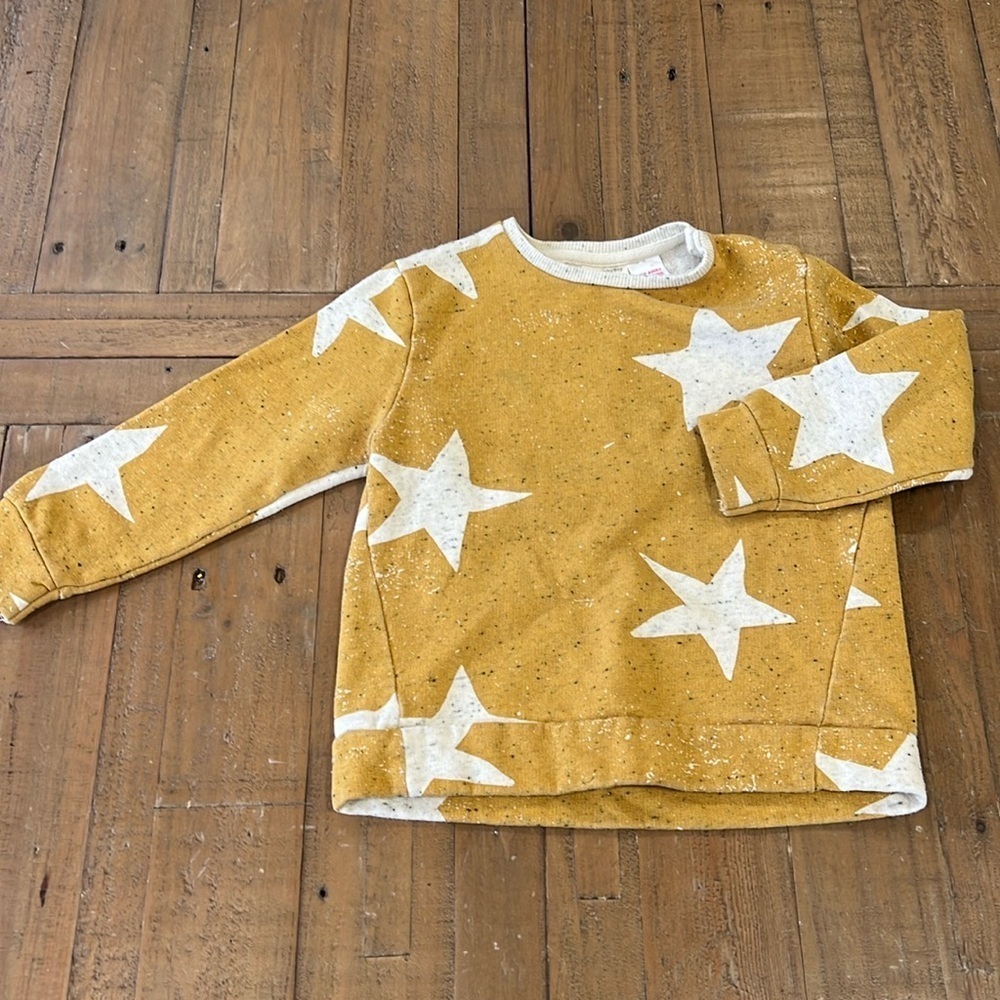 Zara speckled star mustard crewneck sweatshirt